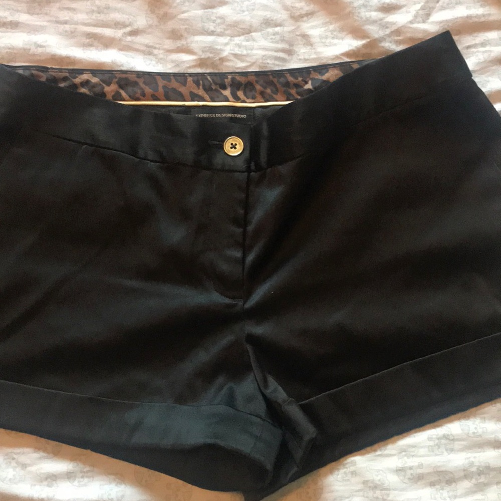 Black Express Shorts